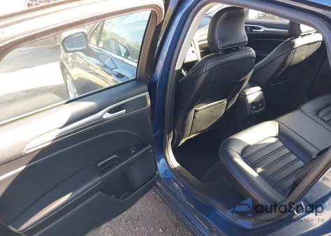 2019 Ford Fusion Hybrid Sel z USA, uszkodzony, nr VIN 3FA6P0MUXKR117824